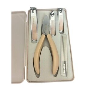 5 Piece Manicure Set Sharp Pink Travel Case Nail Clipper File Portable Manicure